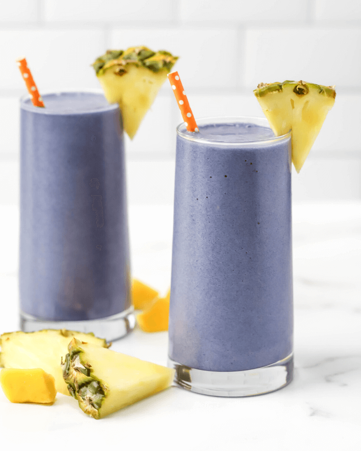 Tropical Blue Smoothie, blue butterfly pea flower powder, smoothie ideas, tropical recipes, healthy smoothie, #smoothie