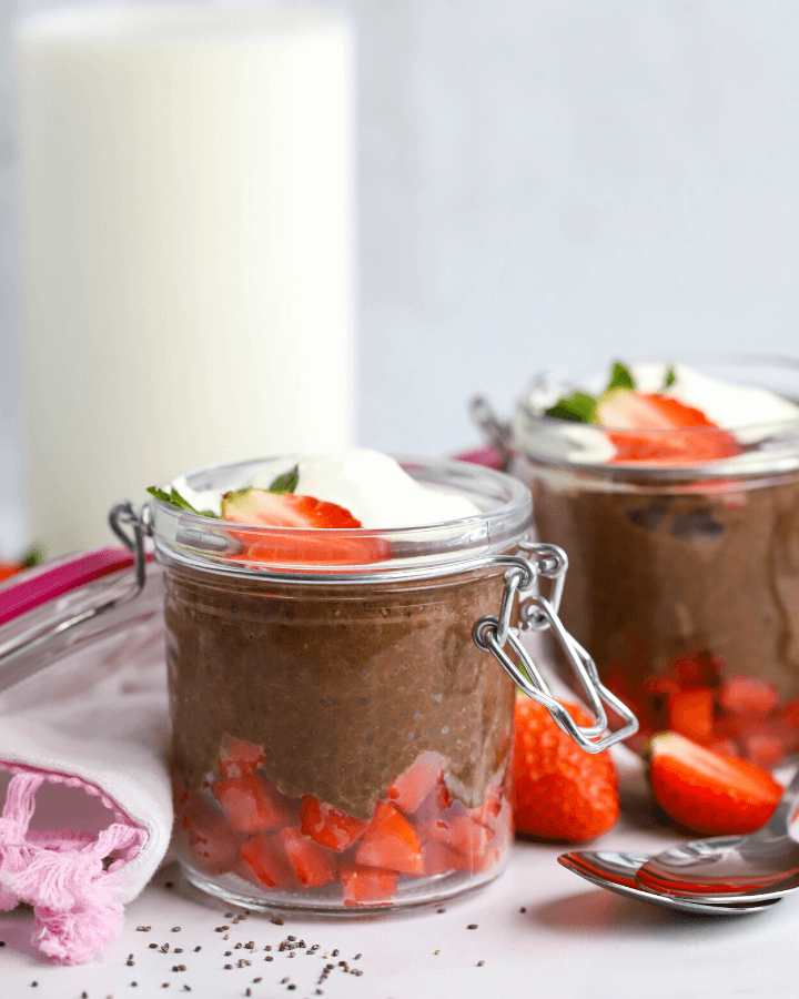 #ad Chocolate Chia Pudding, chia seed recipe, ,milk recipe, recipes with milk, how to make chia pudding, chocolate dessert, @milklife